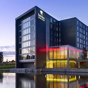 park-plaza-amsterdam-airport.amsterdamhotelsnl.com/